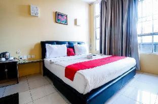 RedDoorz Plus near DC Mall Batam Nagoya Exterior foto